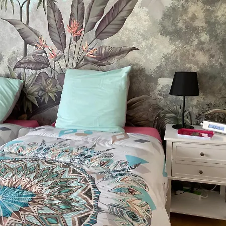 דירה Le Mun,3 Etoiles-t2-60m2-balcon-parking-wifi-linge-produits-face A La Gerdarmerie-vue Cathedrale *